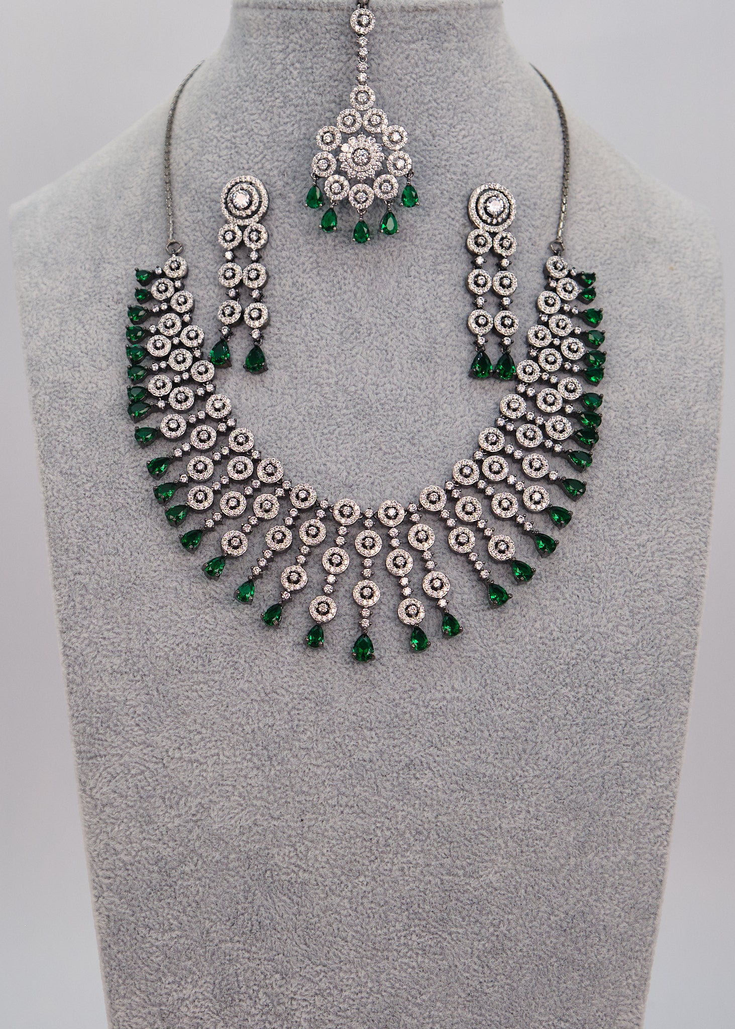 American Diamond Drop Dangling Necklace Set With Maang Tikka