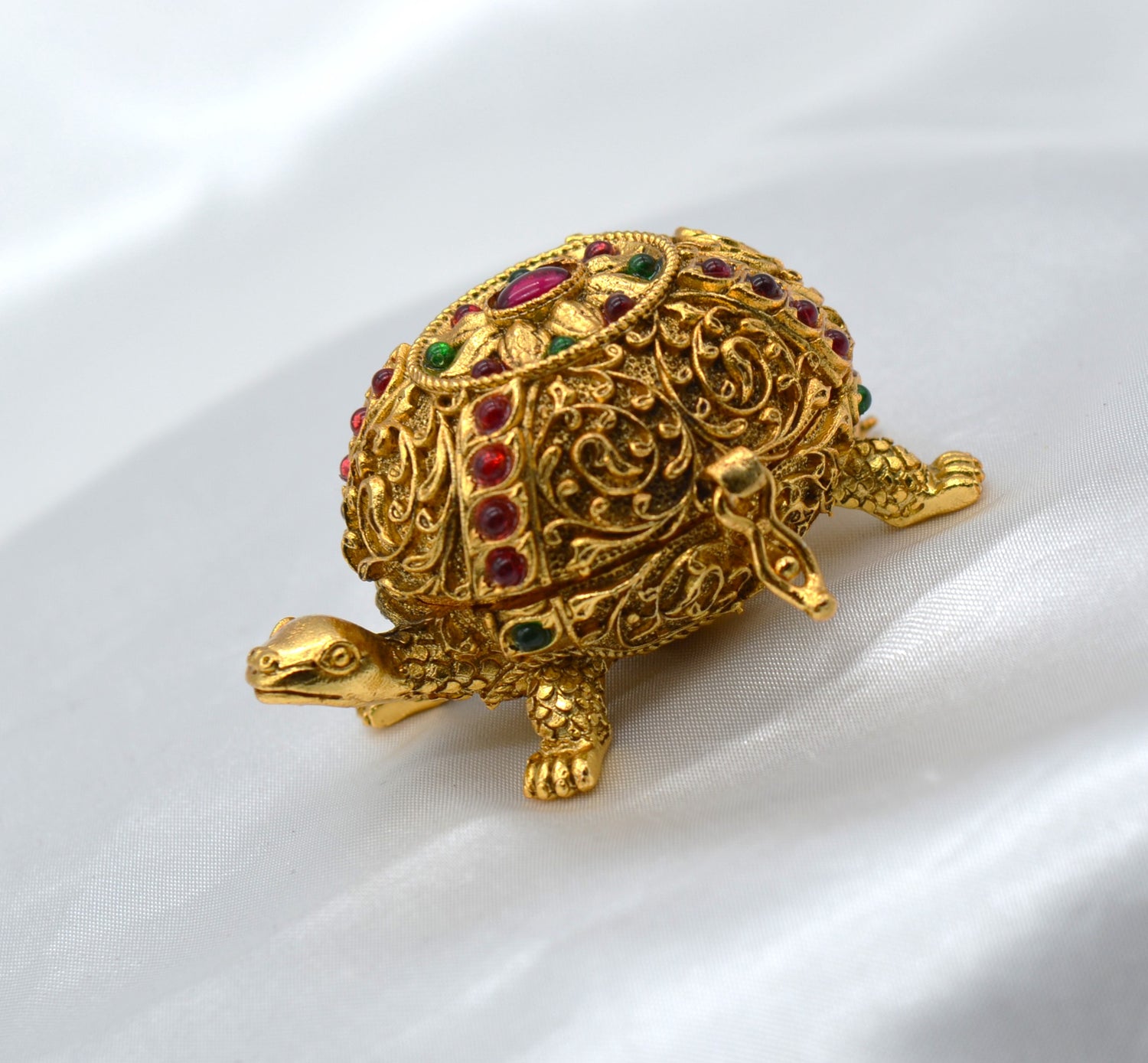 Tortoise Design With Kemp Stone Sindoor Box