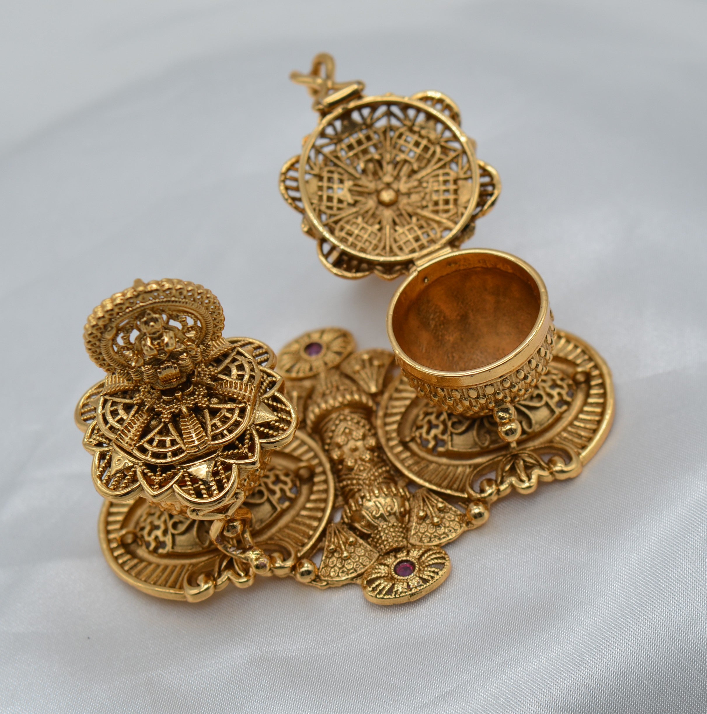 Traditional Dual Lakshmi Sindoor Box