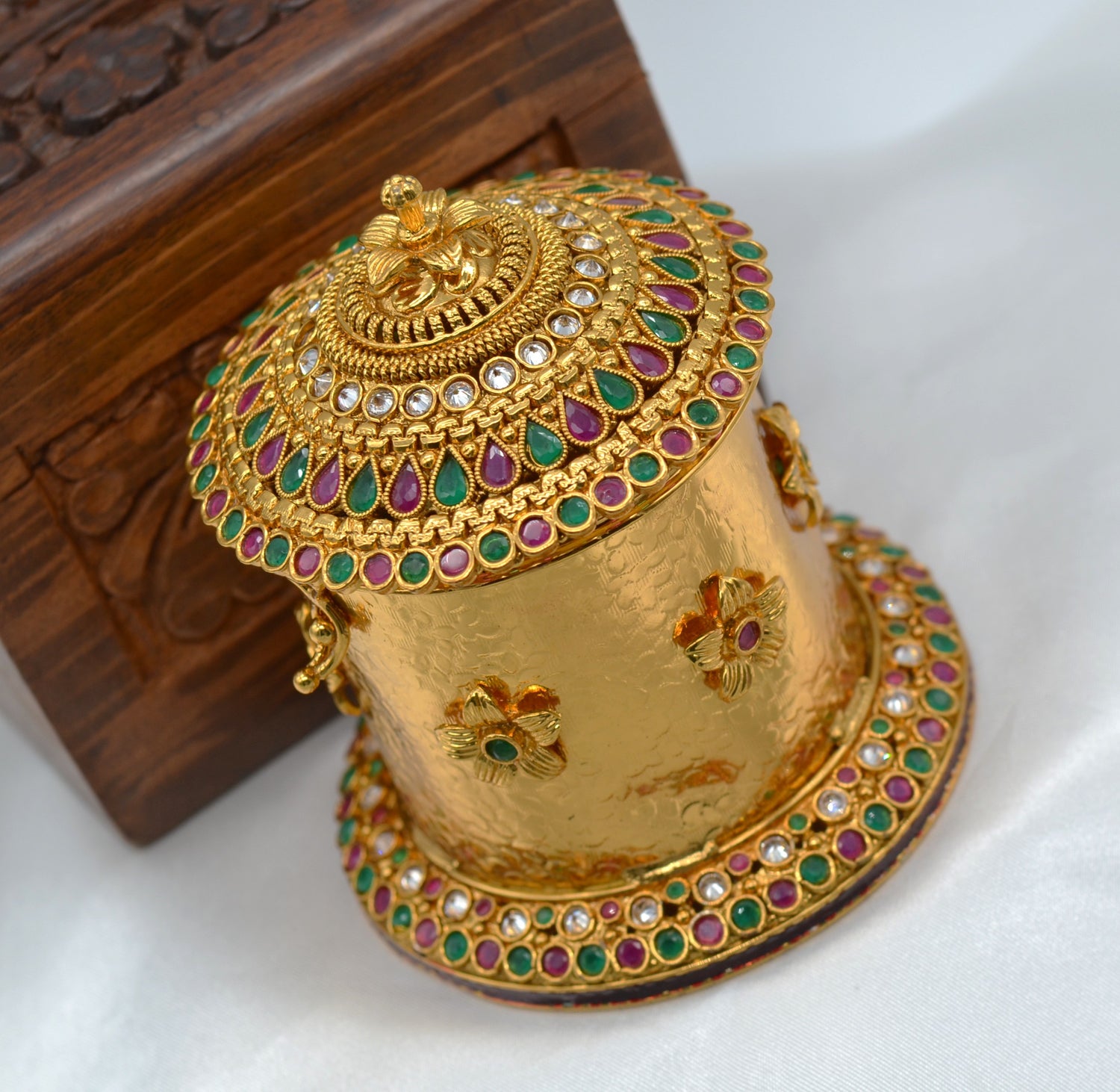 Traditional Kemp Stone Sindoor Box
