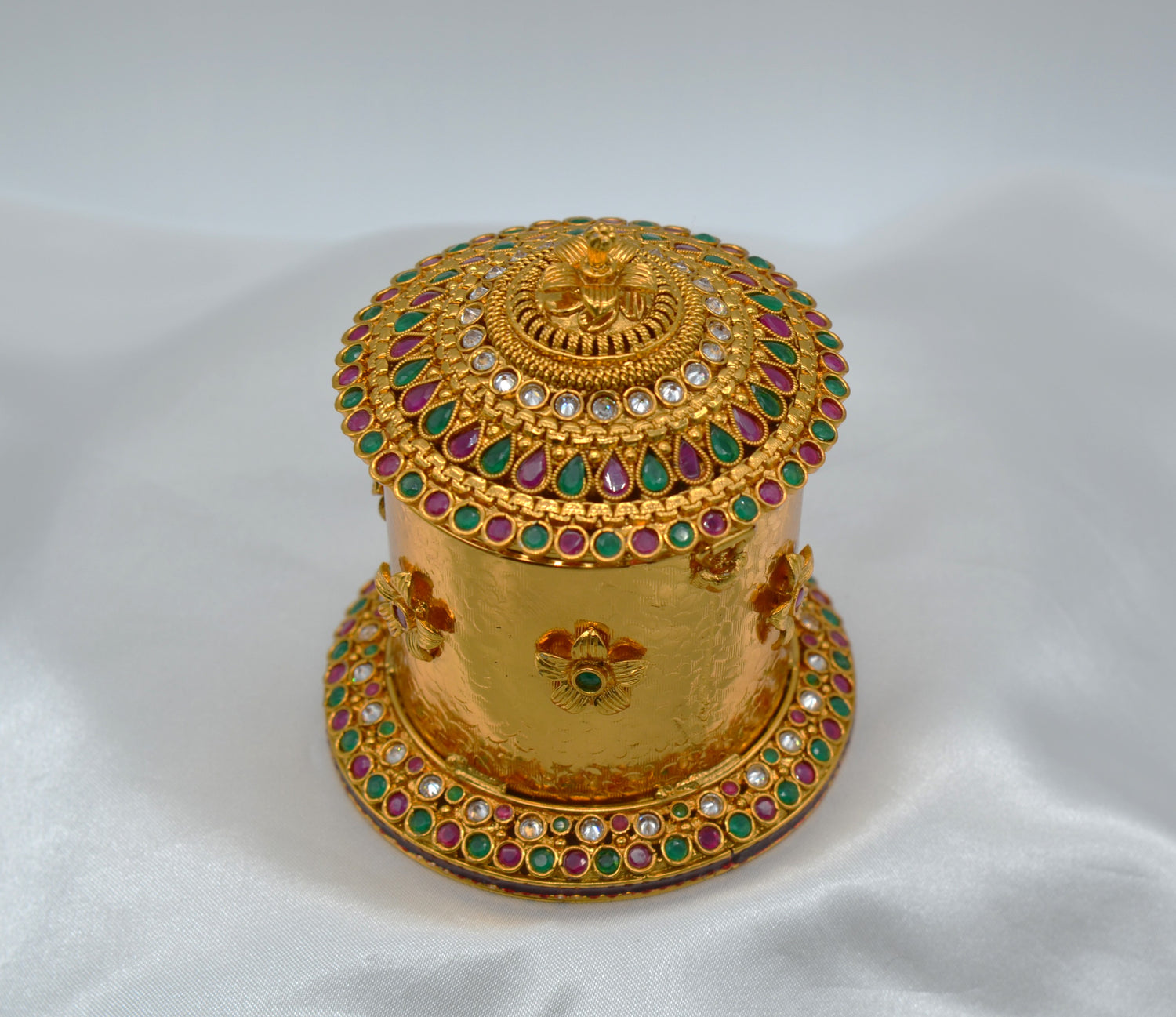 Traditional Kemp Stone Sindoor Box