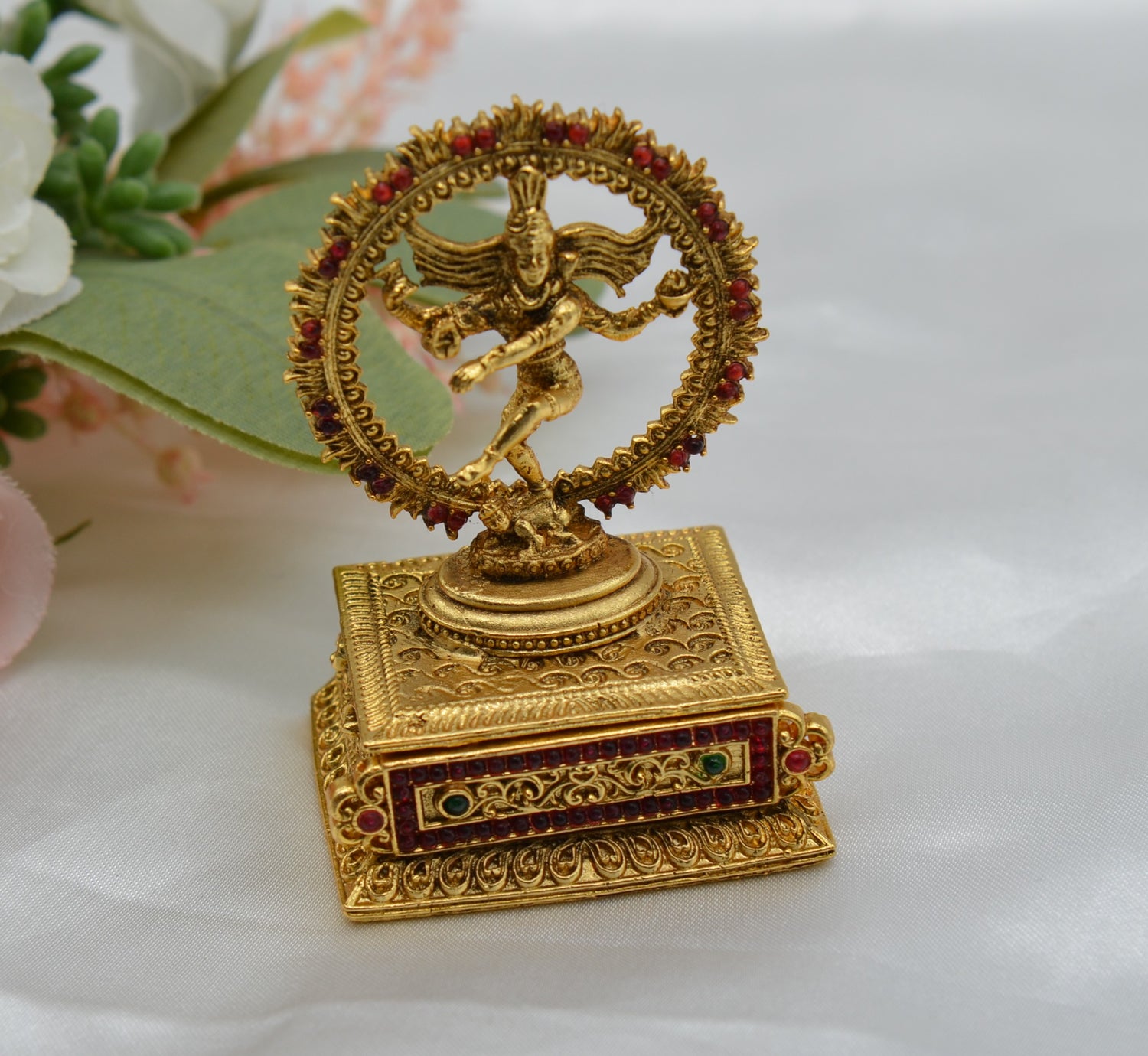 Antique Gold Tone Nataraja Sindoor Box