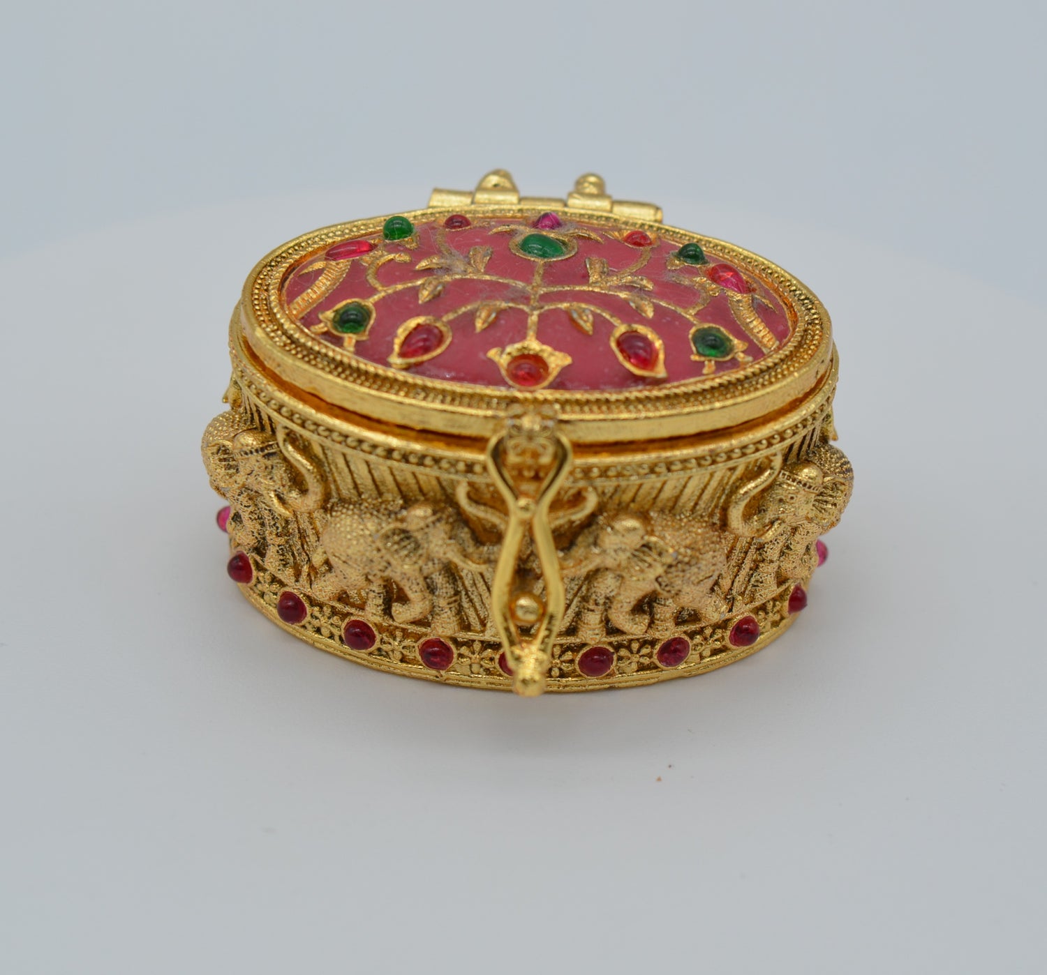 Oval Shape Stone Sindoor Box with Elephant Carving