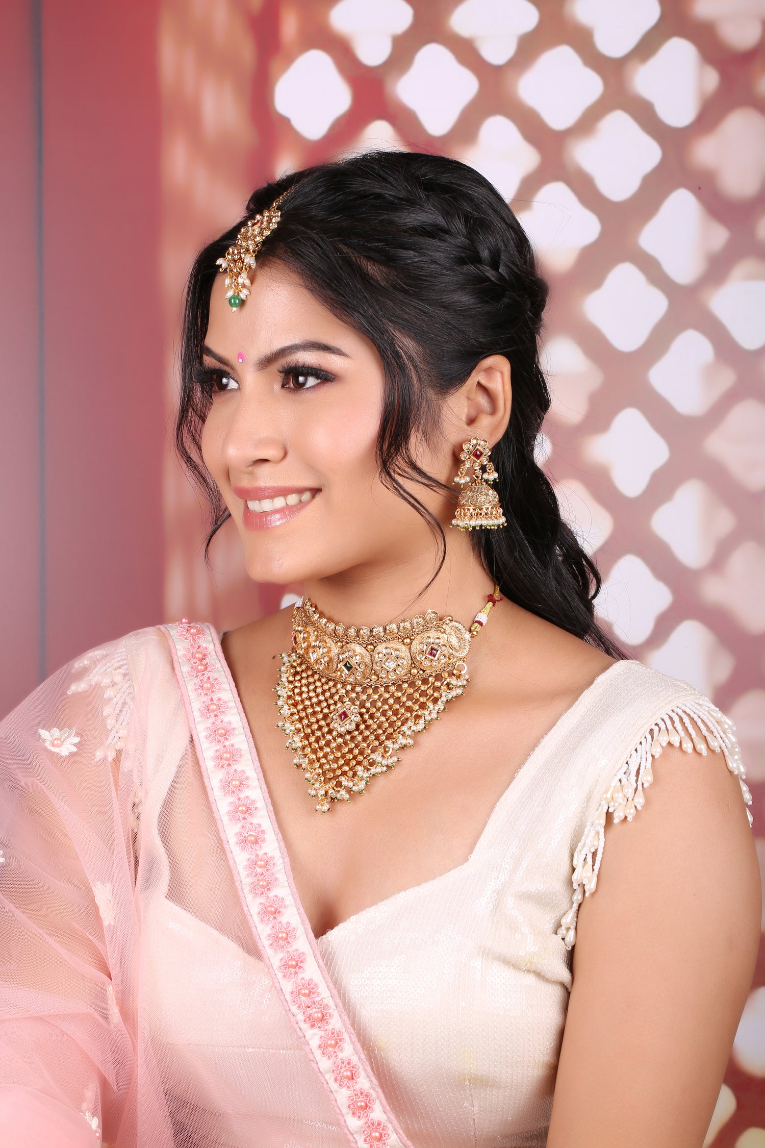 Antique Gold Multicolor Choker Necklace Set With Maang Tikka