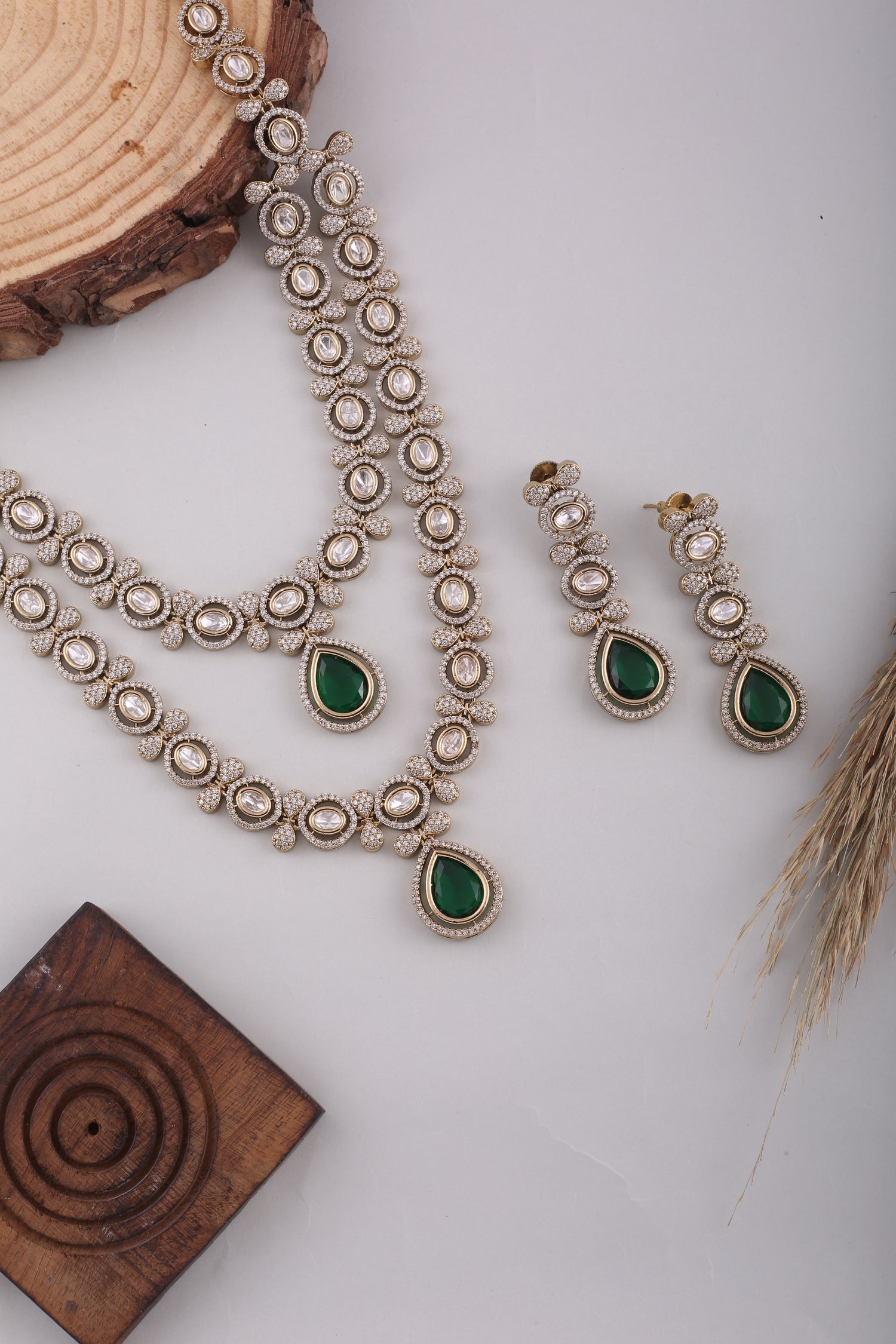 Emerald Victorian AD Moissanite Double Layer Necklace Set