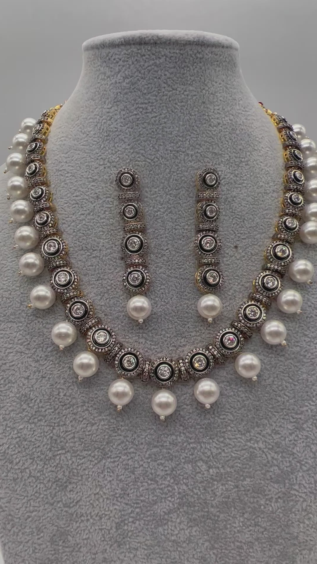 Dual-Tone Premium Kundan Pearl Drop Necklace Set