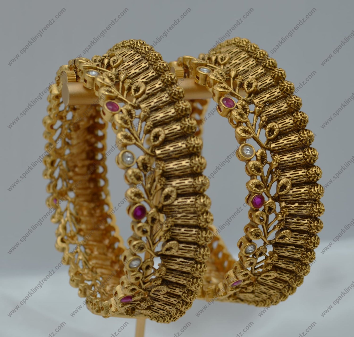 Mohe Openable Traditional Kada - Single Or Pair Size 2.6 Bangles