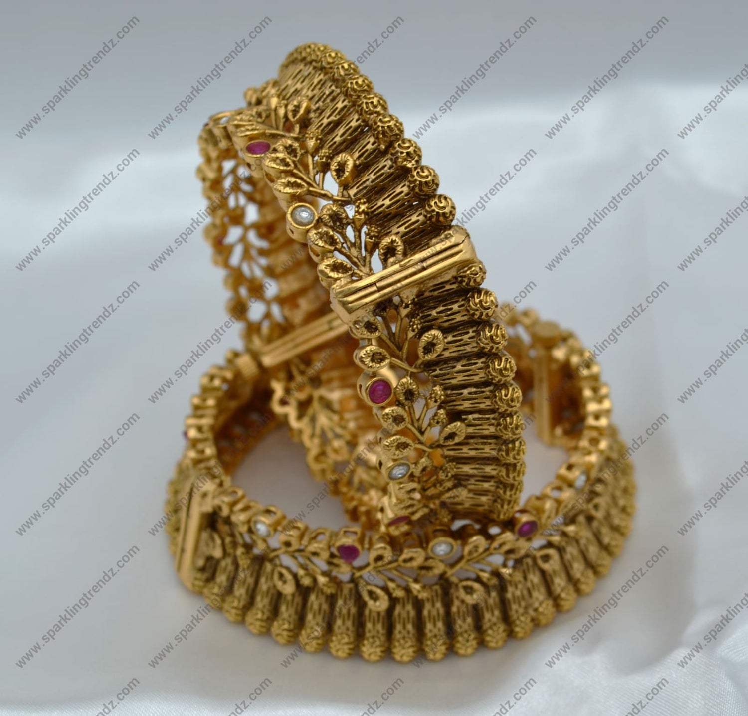 Mohe Openable Traditional Kada - Single Or Pair Size 2.6 Bangles