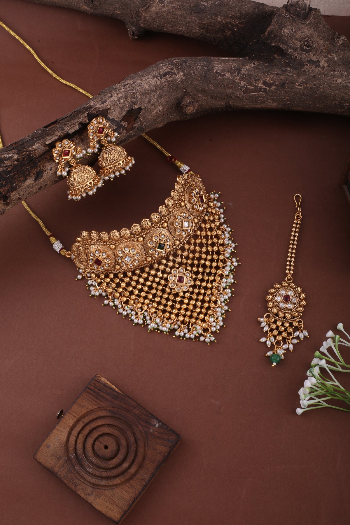 Antique gold multicolor choker necklace set with maang tikka