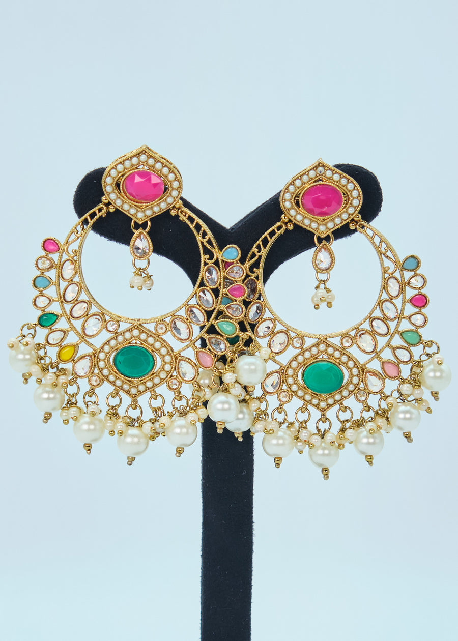 Meera Polki Earrings With Tikka Set - Multicolor