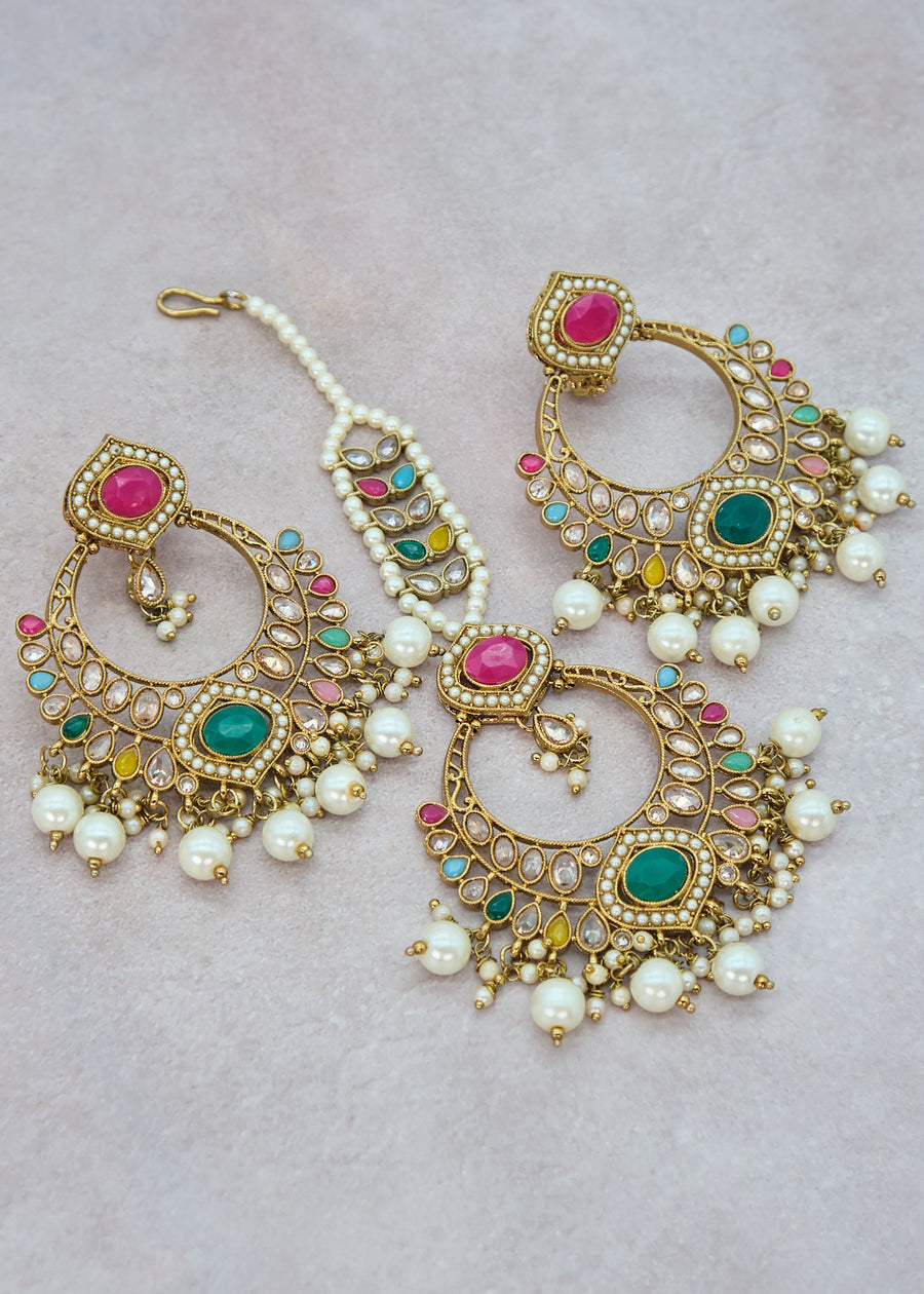 Meera Polki Earrings With Tikka Set - Multicolor