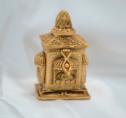 Angan Tulsi with Bridal Doli Superfine Sindoor Box