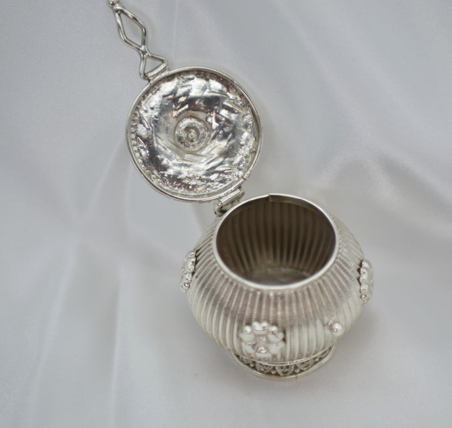 Silver Floral Design Sindoor Box