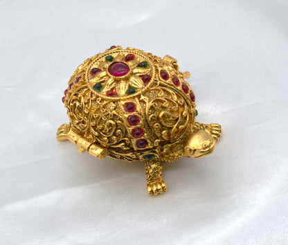 Tortoise Design With Kemp Stone Sindoor Box