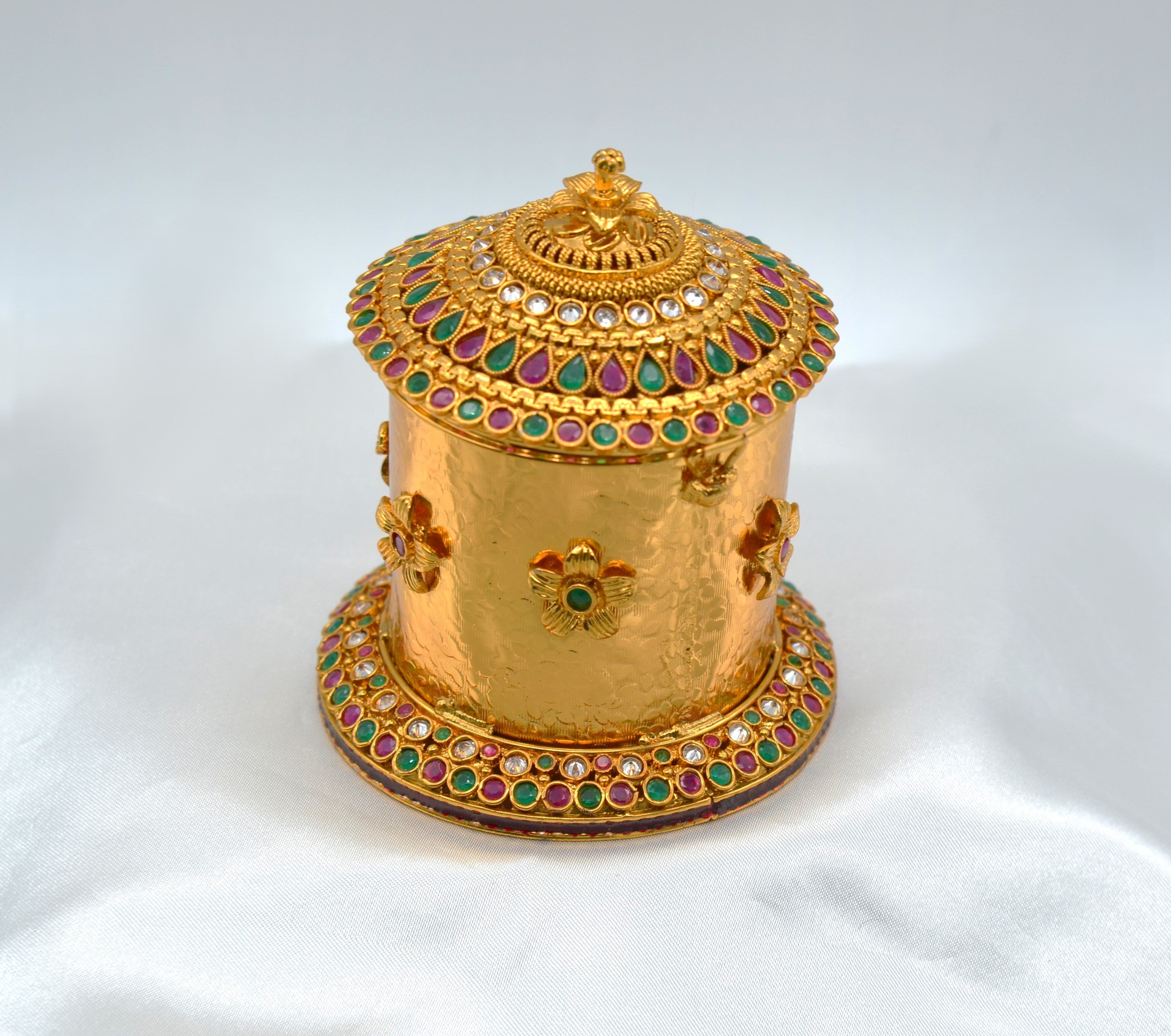 Traditional Kemp Stone Sindoor Box