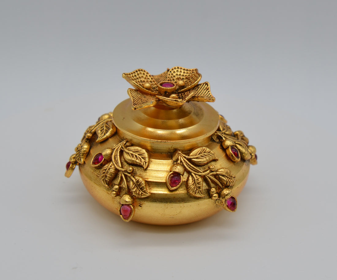 Leaf Round Shape Lakshmi Sindoor Box