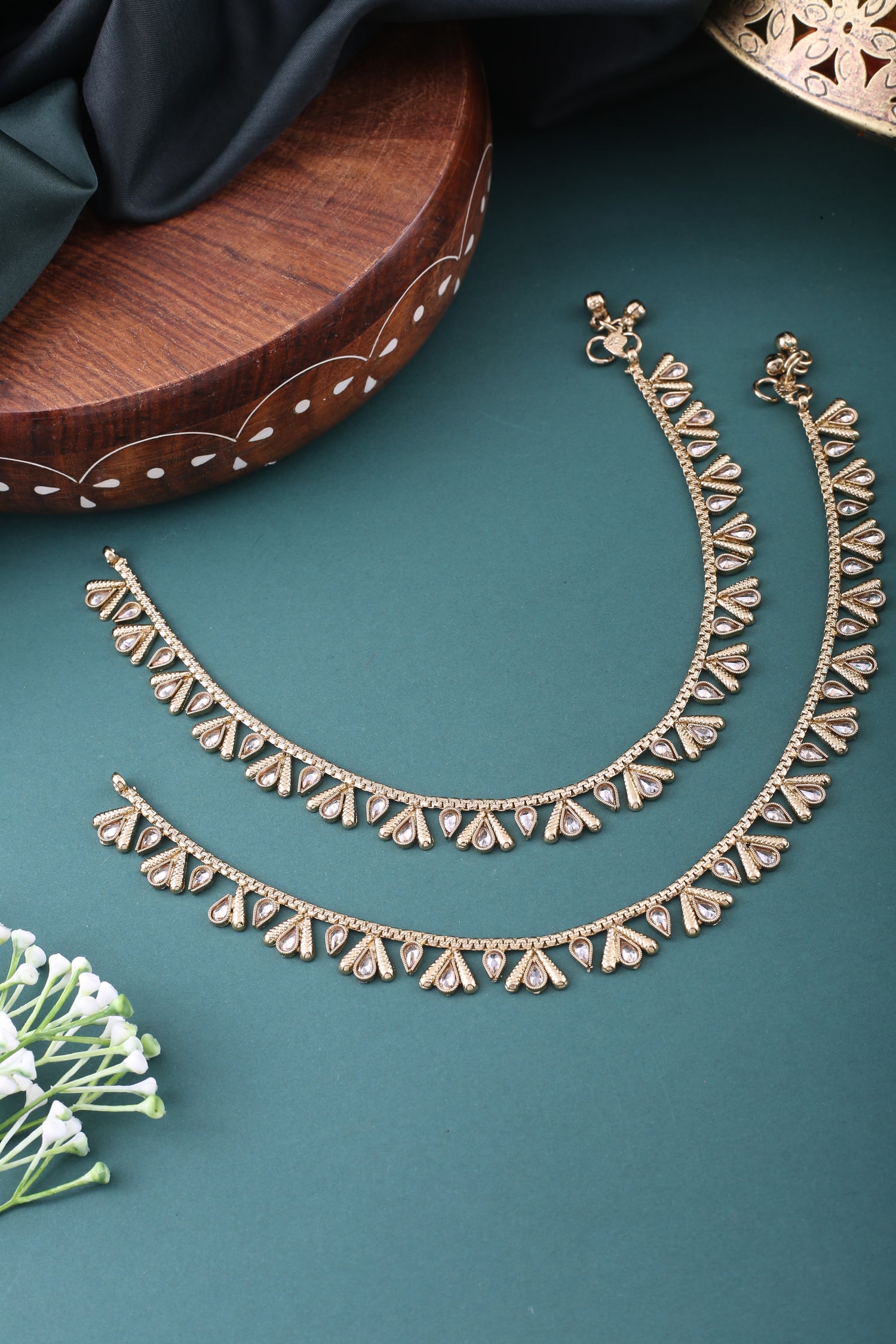 Antique Champagne Polki Anklet Set - Payal