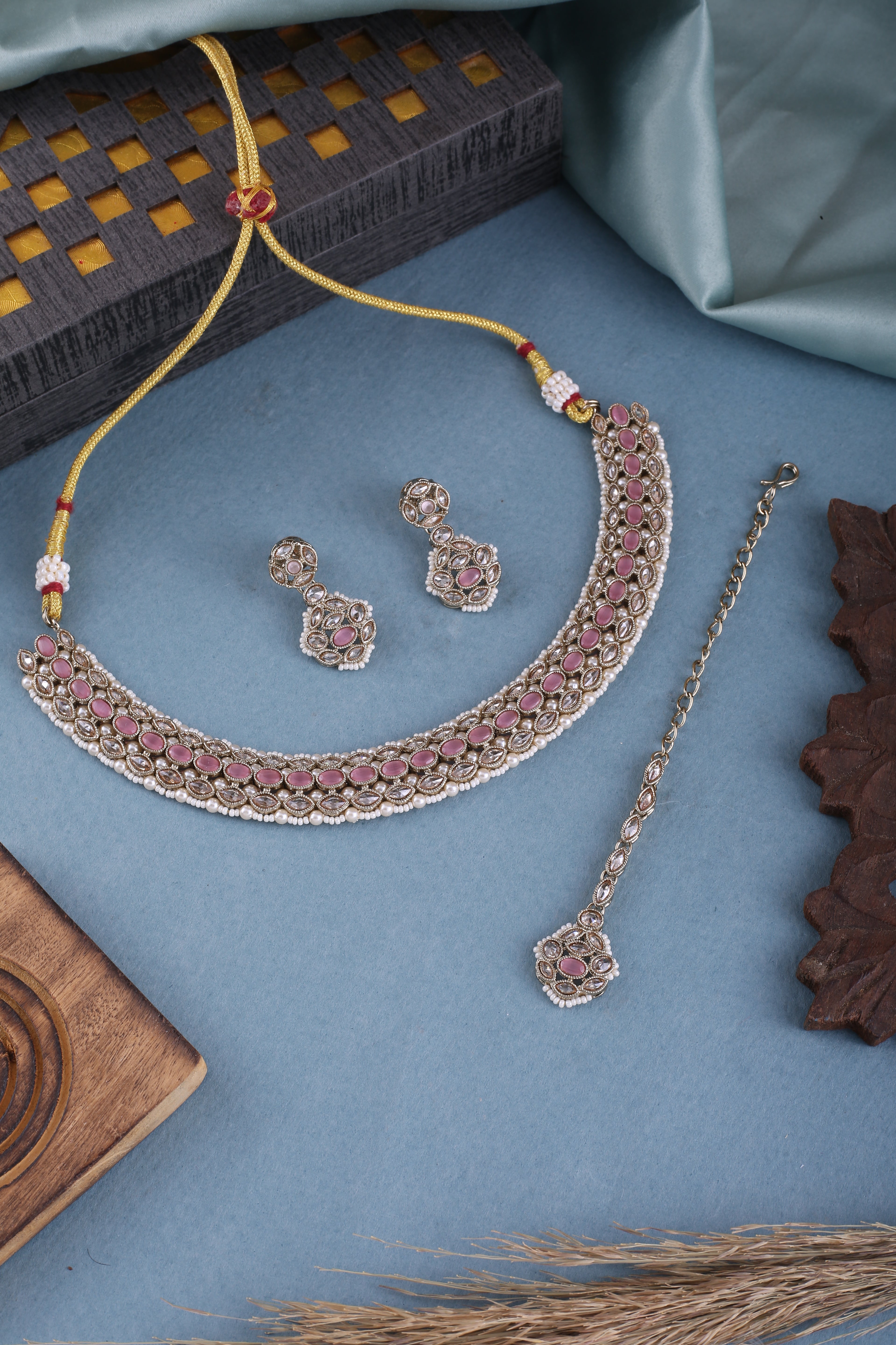 Pink Antique Polki Kundan Necklace Earrings Tika Set