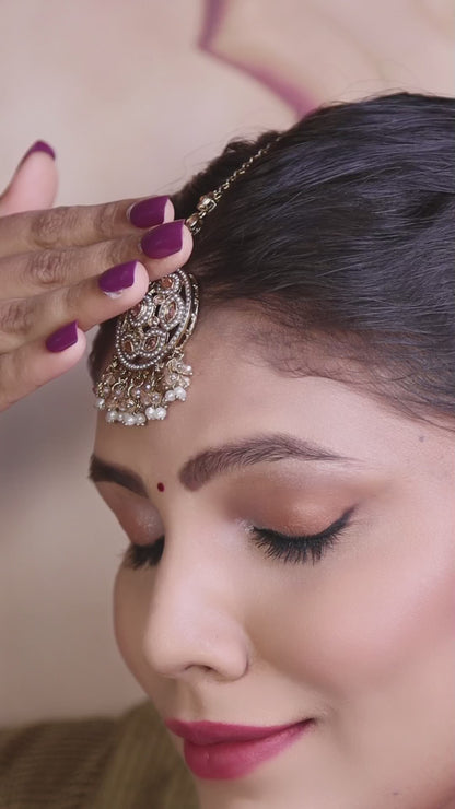 Antique Gold Pearl Cluster Choker Set with Chandbalis &amp; Maang Tikka video
