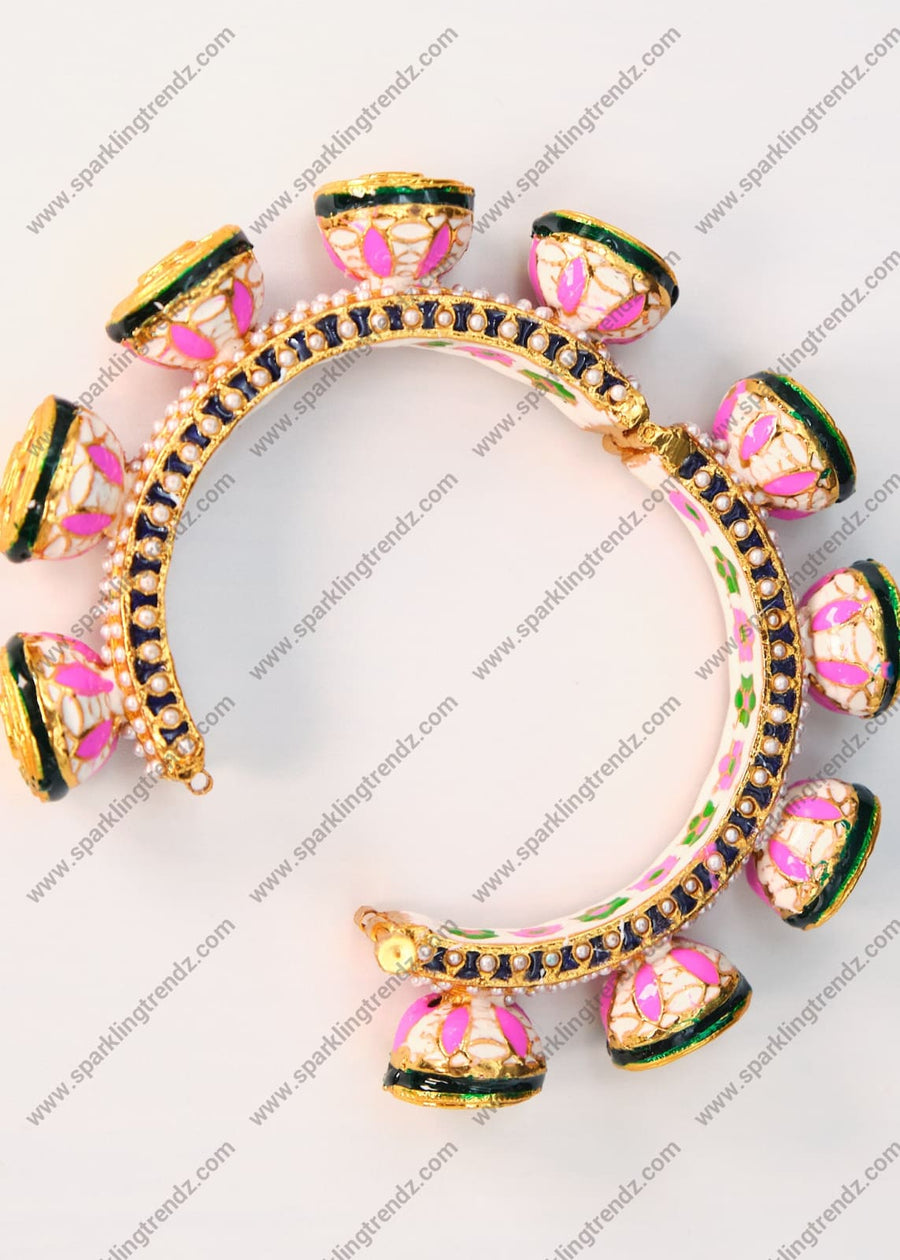 Statement Pacheli Jadau Kundan Openable Kada Bangles