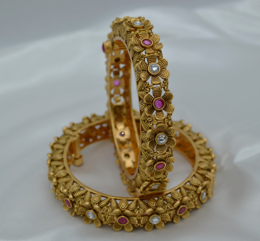Aamna Traditional Openable Kada Flower Pattern - Single Or Pair Bangles