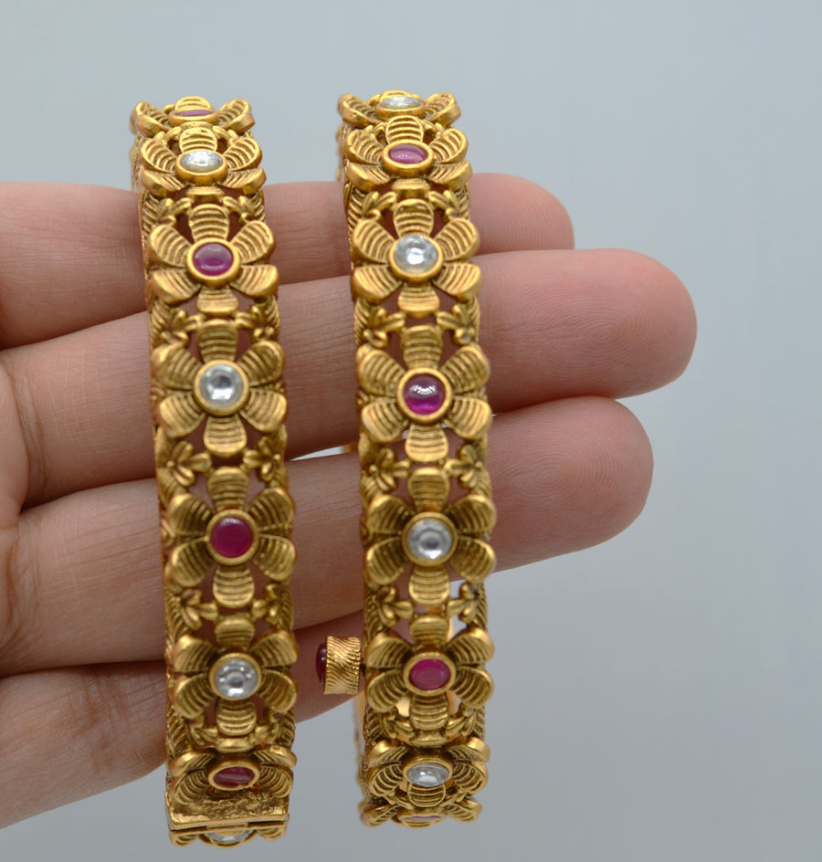 Aamna Traditional Openable Kada Flower Pattern - Single Or Pair Bangles
