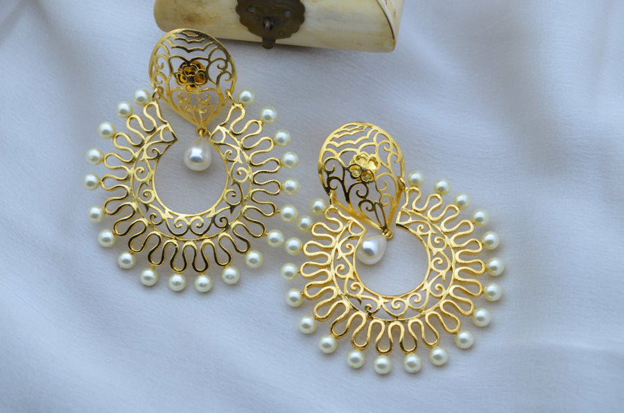 Laser Cut Contemporary Chandbali Earrings