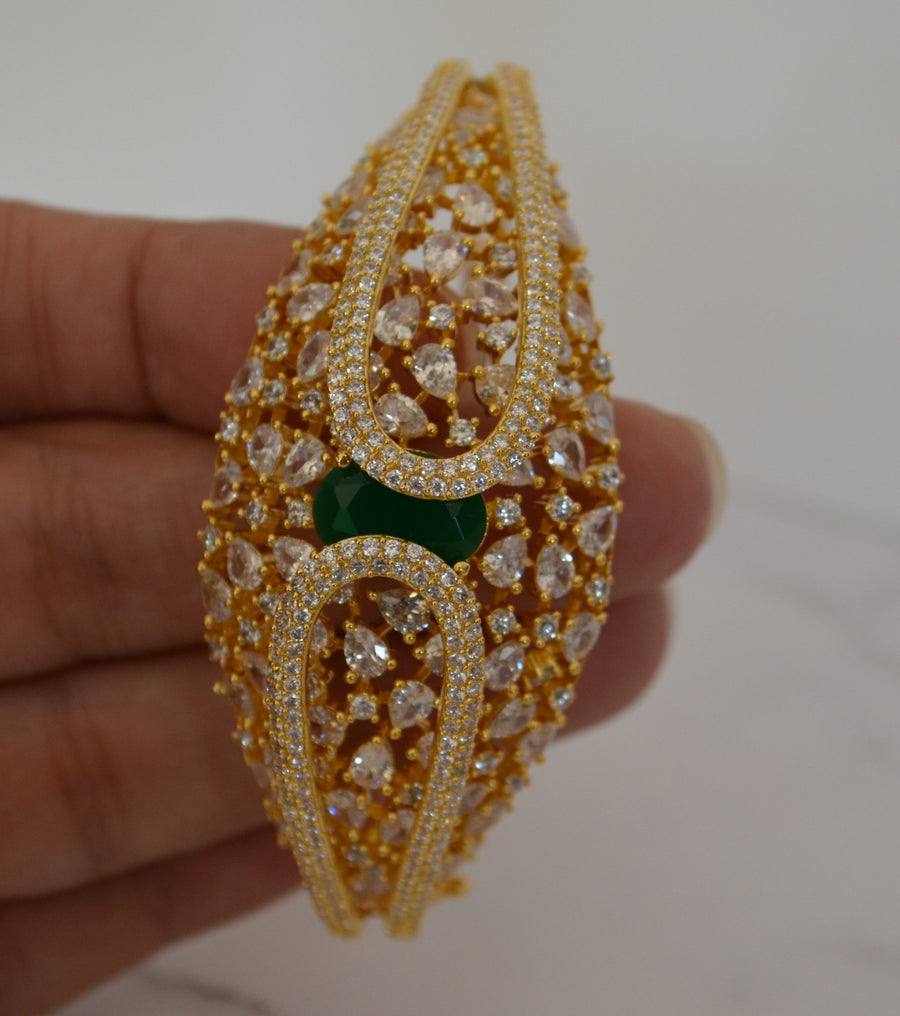 Cz Studded Uncut Diamond Openable Bracelet - Gold Finish Bracelets