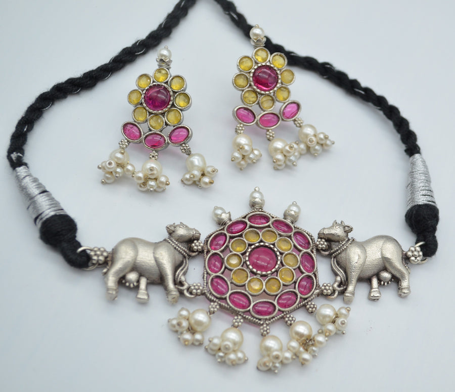 Silver Look Alike Nandi Colored Stone Choker Set Necklaces