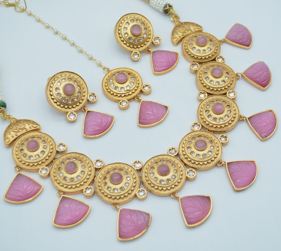 Bella Carved Stone Kundan Necklace Set With Maang Tikka Necklaces