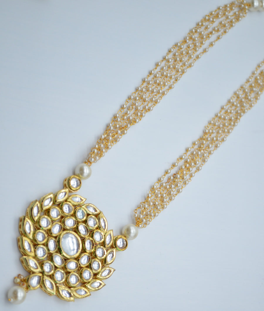 Big Kundan Pendant With Pearl Chain Necklace Set Necklaces
