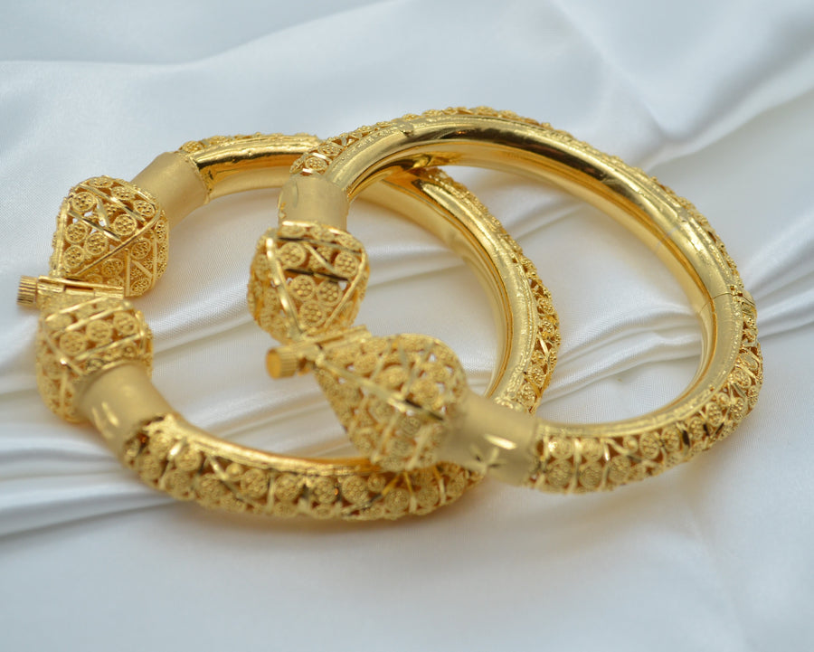 Traditional 1 Gram Gold Plated Openable Kada Set - Size 2.6 Bangles