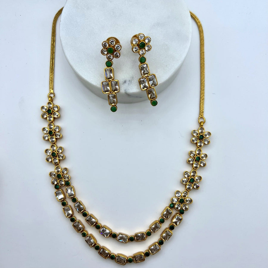 Kemp Flower Double Layer Nacklace Set. Green Necklaces