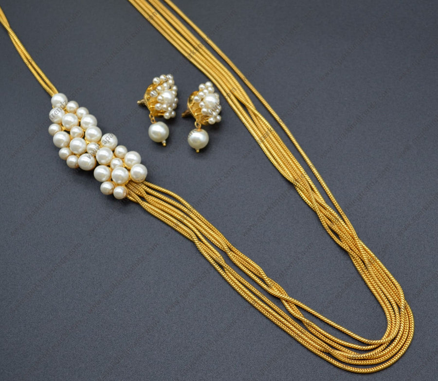 Laina Contemporary Baroque Pearl Necklace Set Necklaces