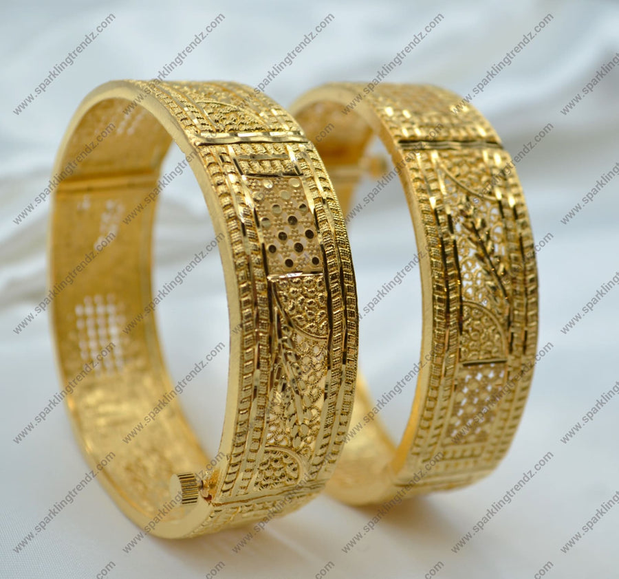 Traditional 1 Gram Gold Plated Openable Kada Set 2.6 Bangles